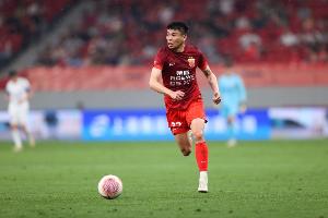 记者谈海港半场：疲劳比较明显 丢球是松懈的结果 李帅攻防一体