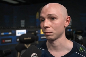 EliGE：第一阶段出局向粉丝们道歉 我们尝试过很多东西都没有奏效
